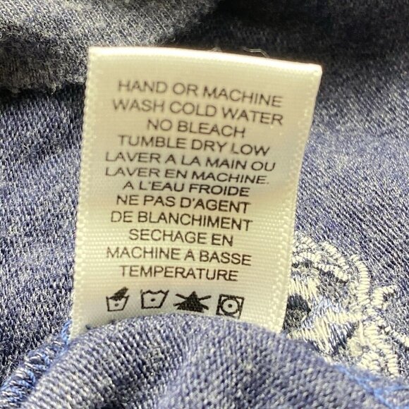 WILDFOX Sweatshirt Long Sleeve Crewneck Pullover Beach Blue XS 77-24 - Picture 11 of 11